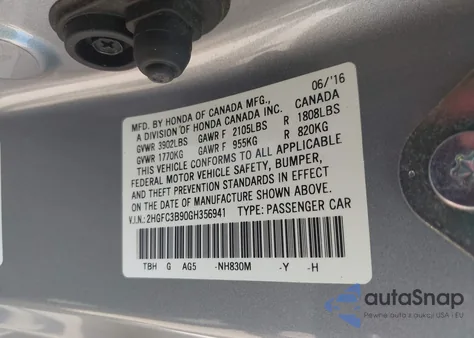 2016 Honda Civic Touring z USA, uszkodzony, nr VIN 2HGFC3B90GH356941